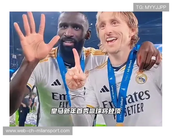 “西甲明星连续得分，带队冲击榜首宝座”，西甲足球明星